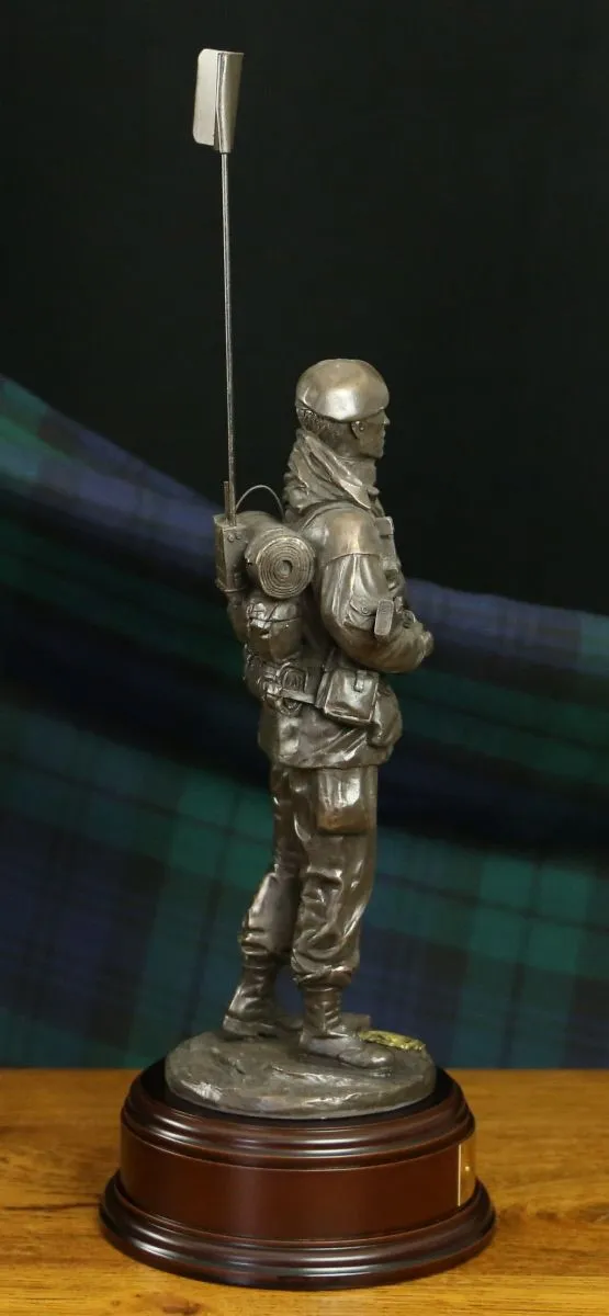 Royal Marines Commando Falklands War Yomper - Bronze A5j