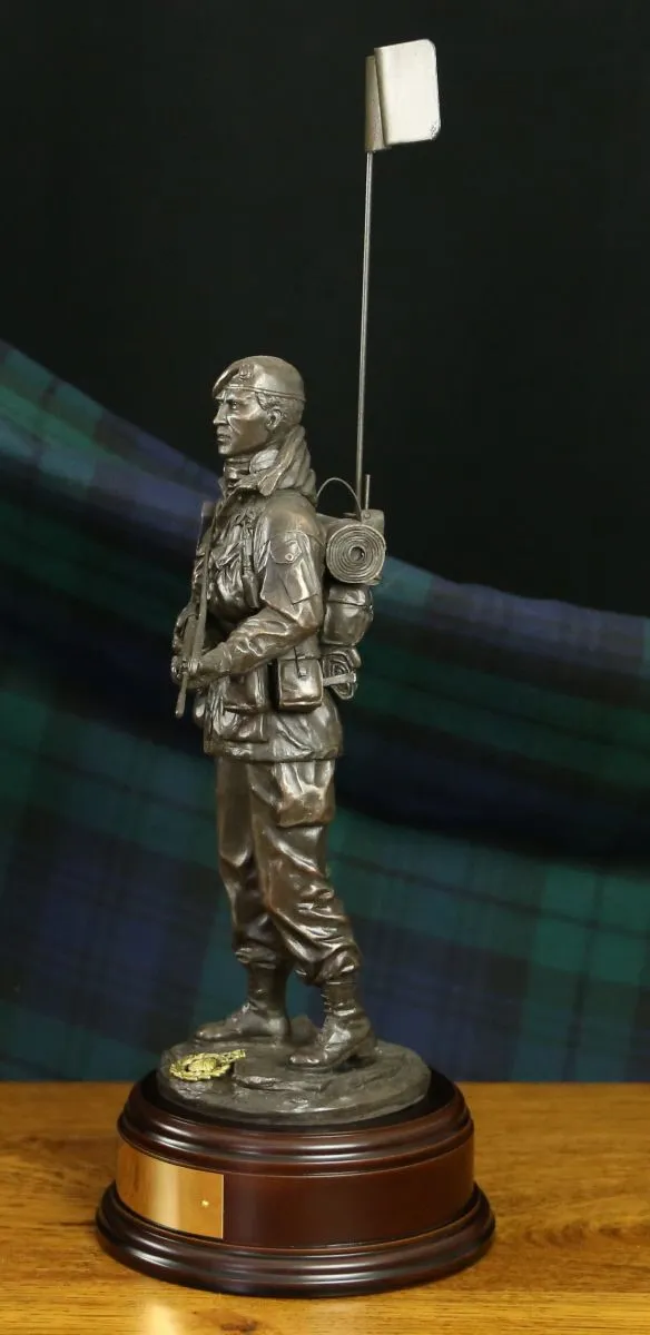 Royal Marines Commando Falklands War Yomper - Bronze A5j