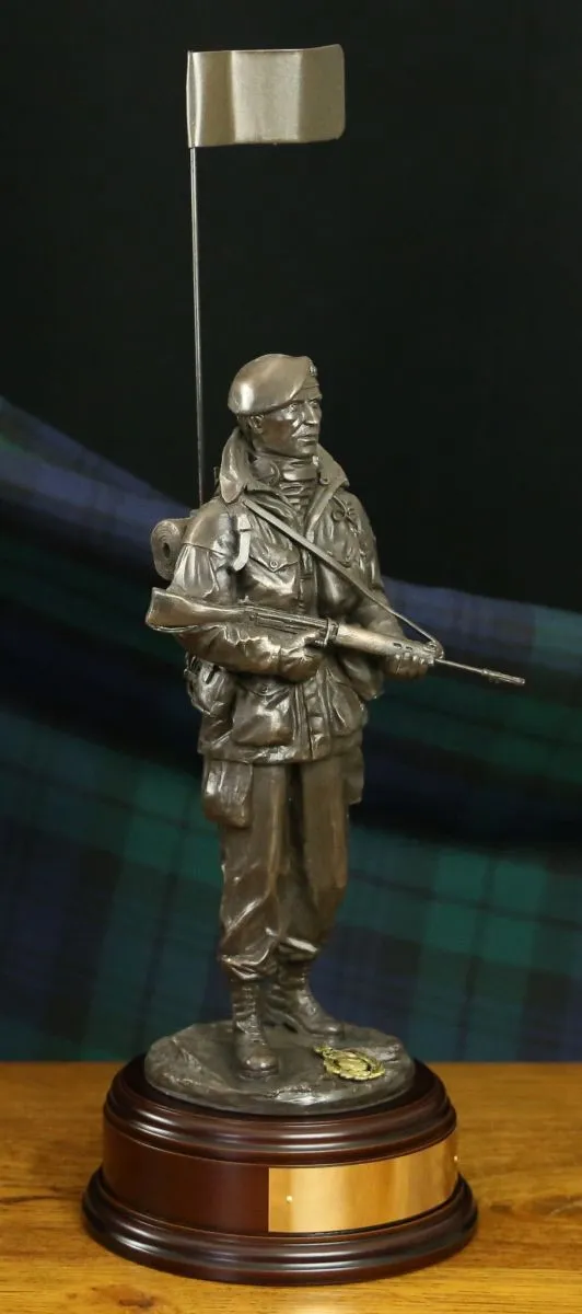 Royal Marines Commando Falklands War Yomper - Bronze A5j