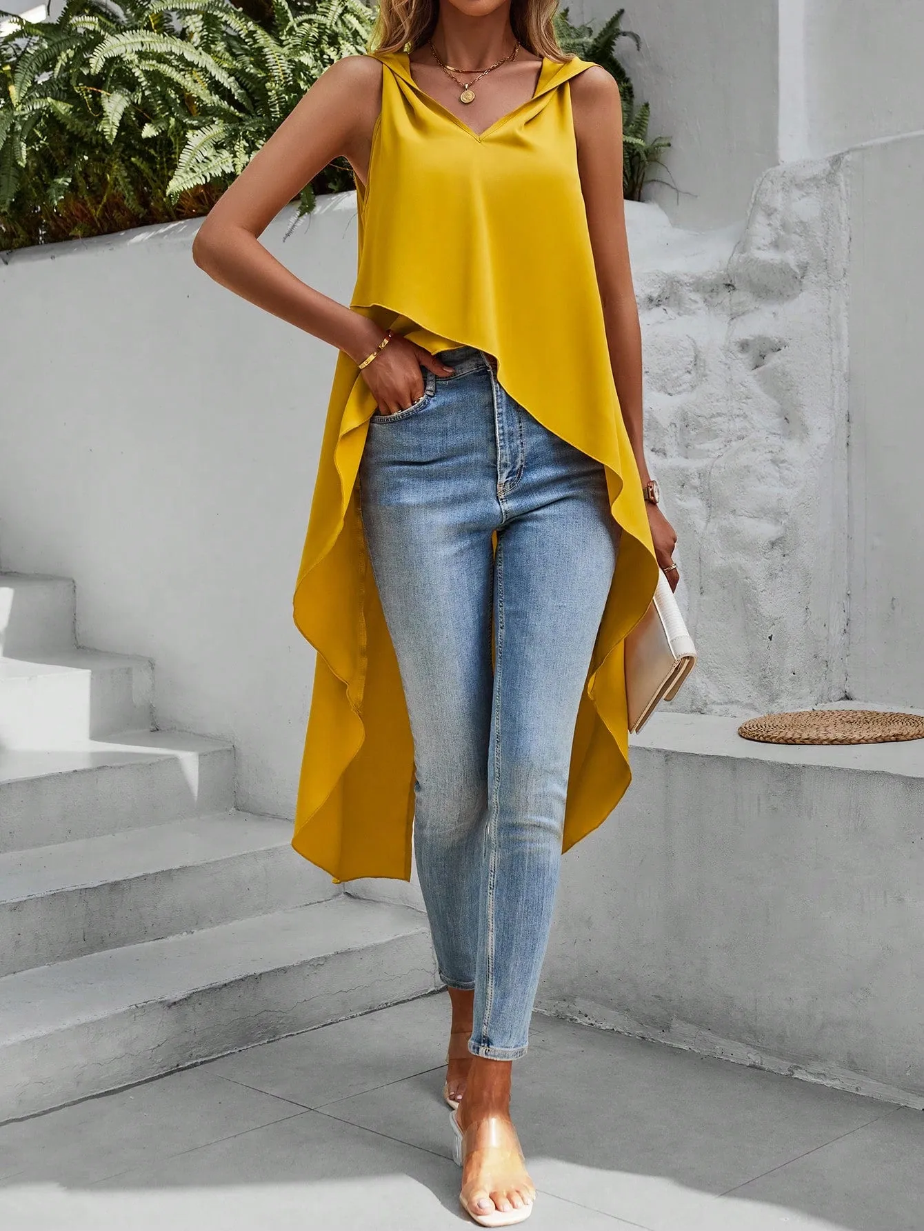 Solid Asymmetrical Hem Sleeveless Blouse