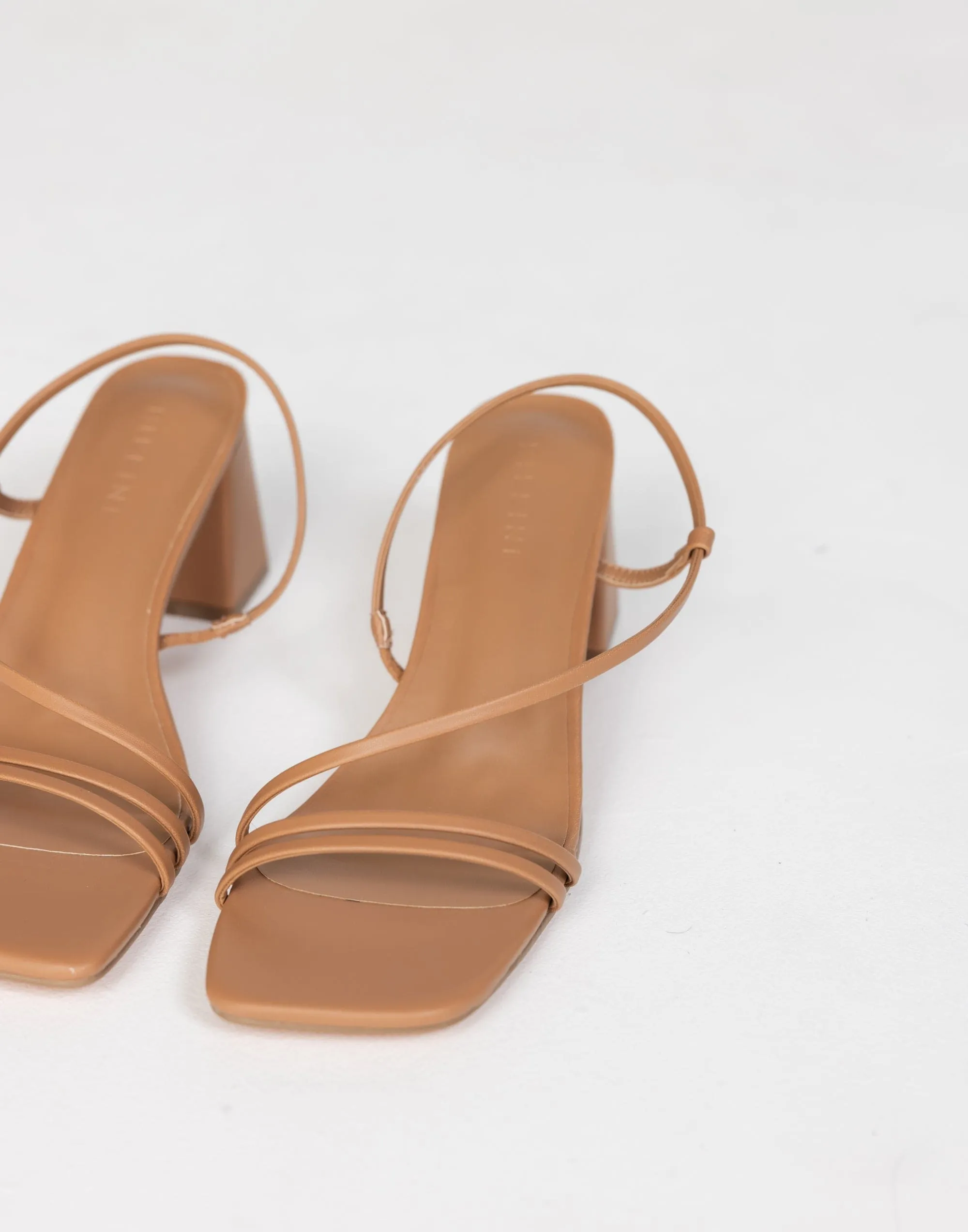 Yelda Heels (Toffee) - By Billini